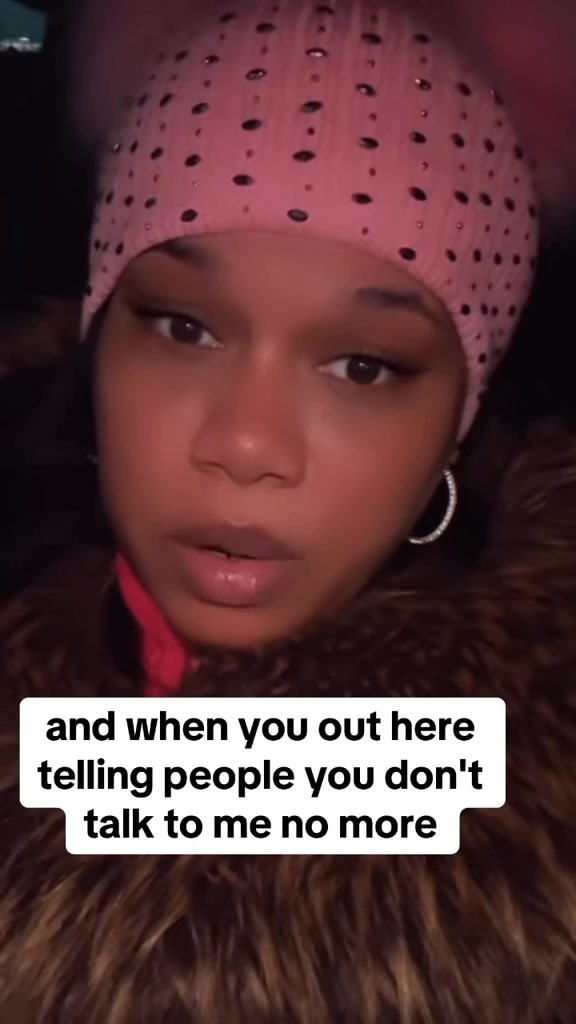 @devorielyons
