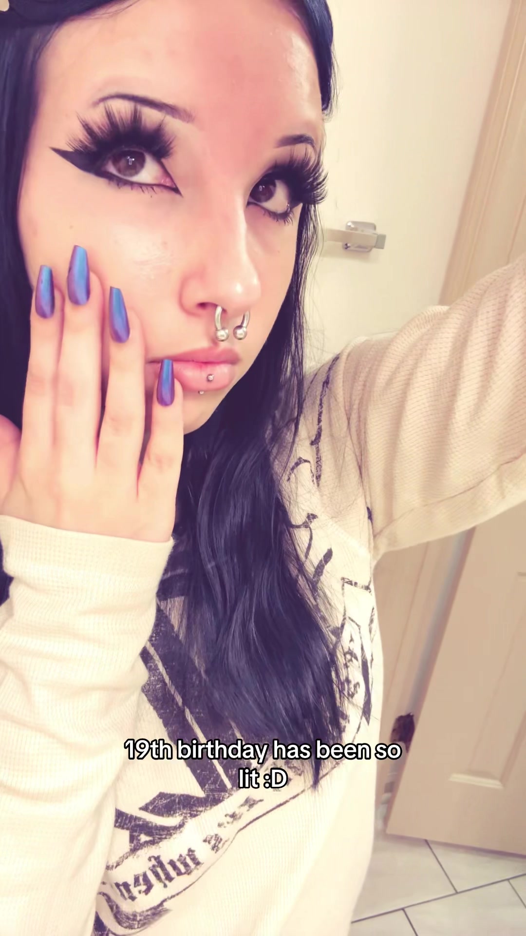 @max ✧.*