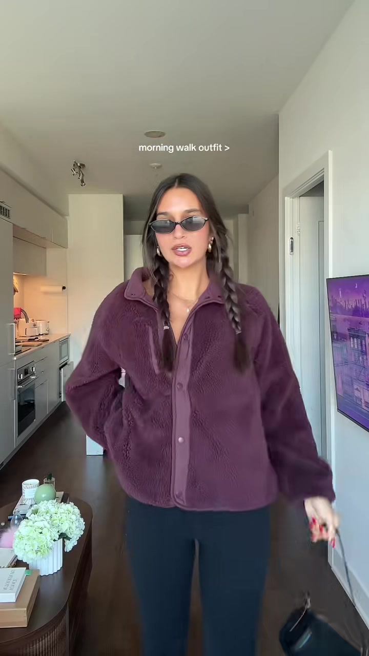@Chloe