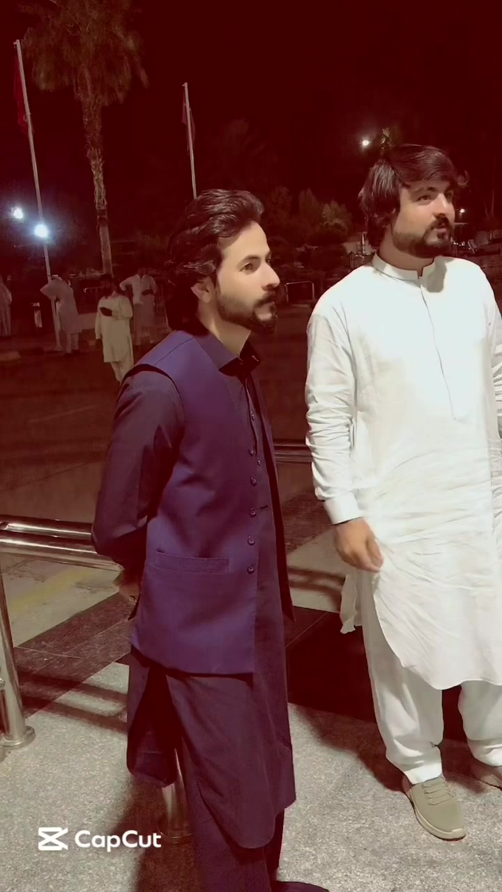 @😆سلیم خان😆