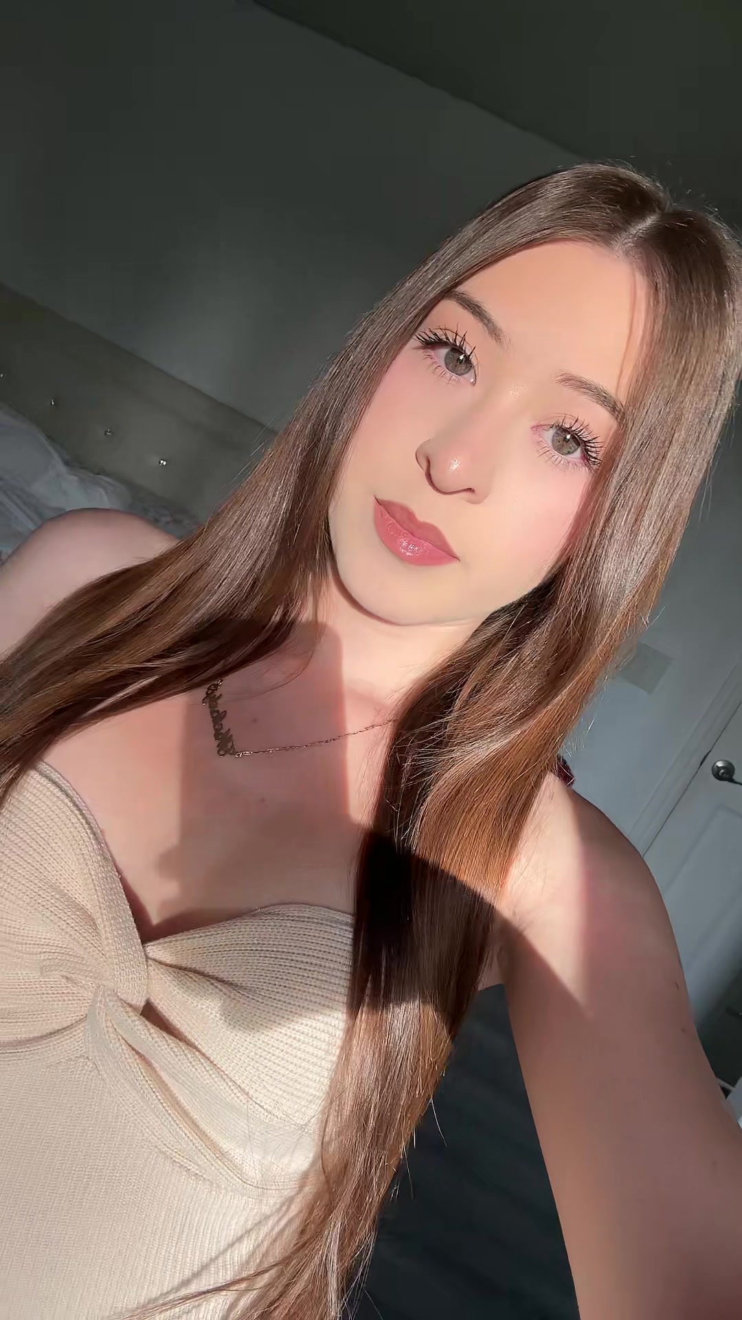 @𝒎𝒆𝒍𝒐𝒅𝒚🌷
