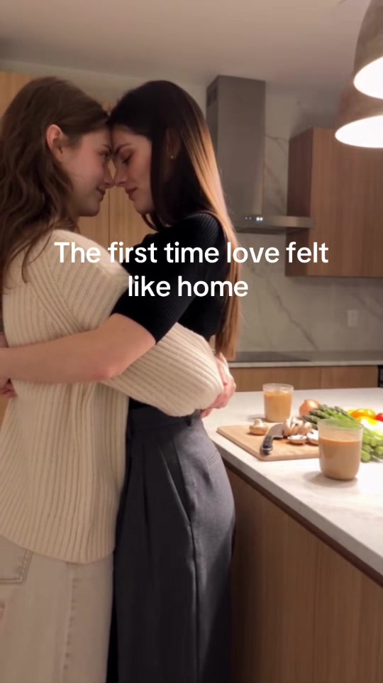 @Vivian&Nora