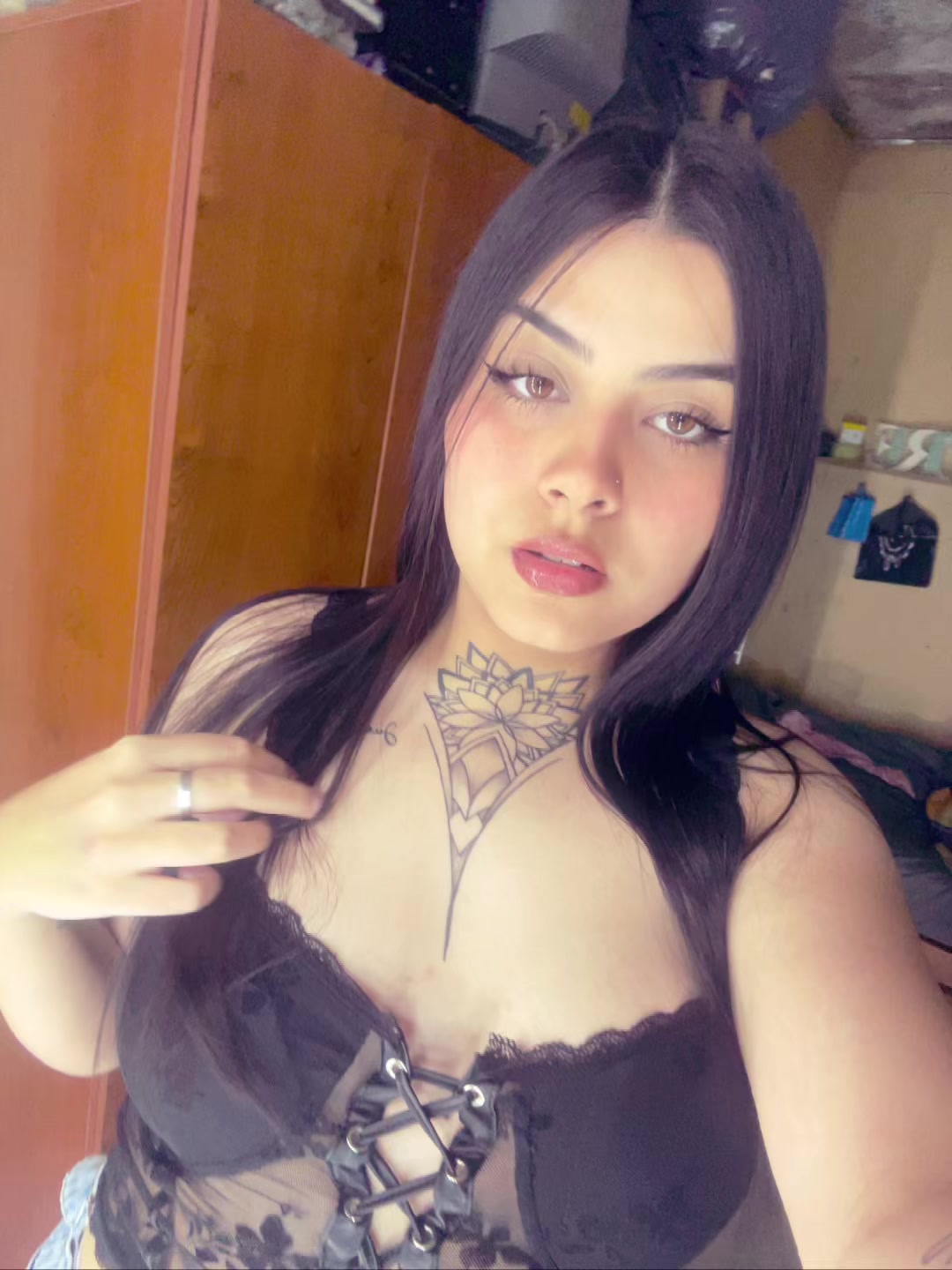 @𝕸𝖔𝖗𝖊𝖓𝖆🫰🏻✨