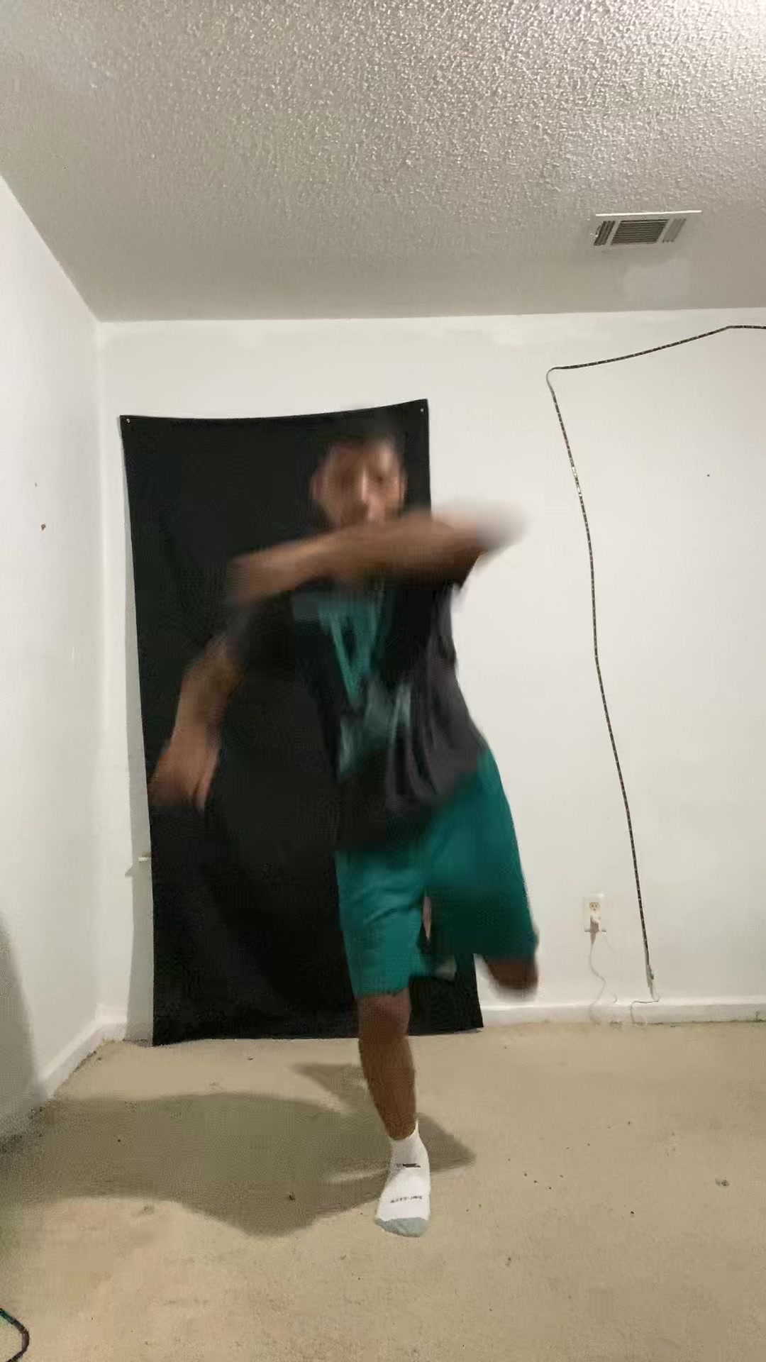@iidzw