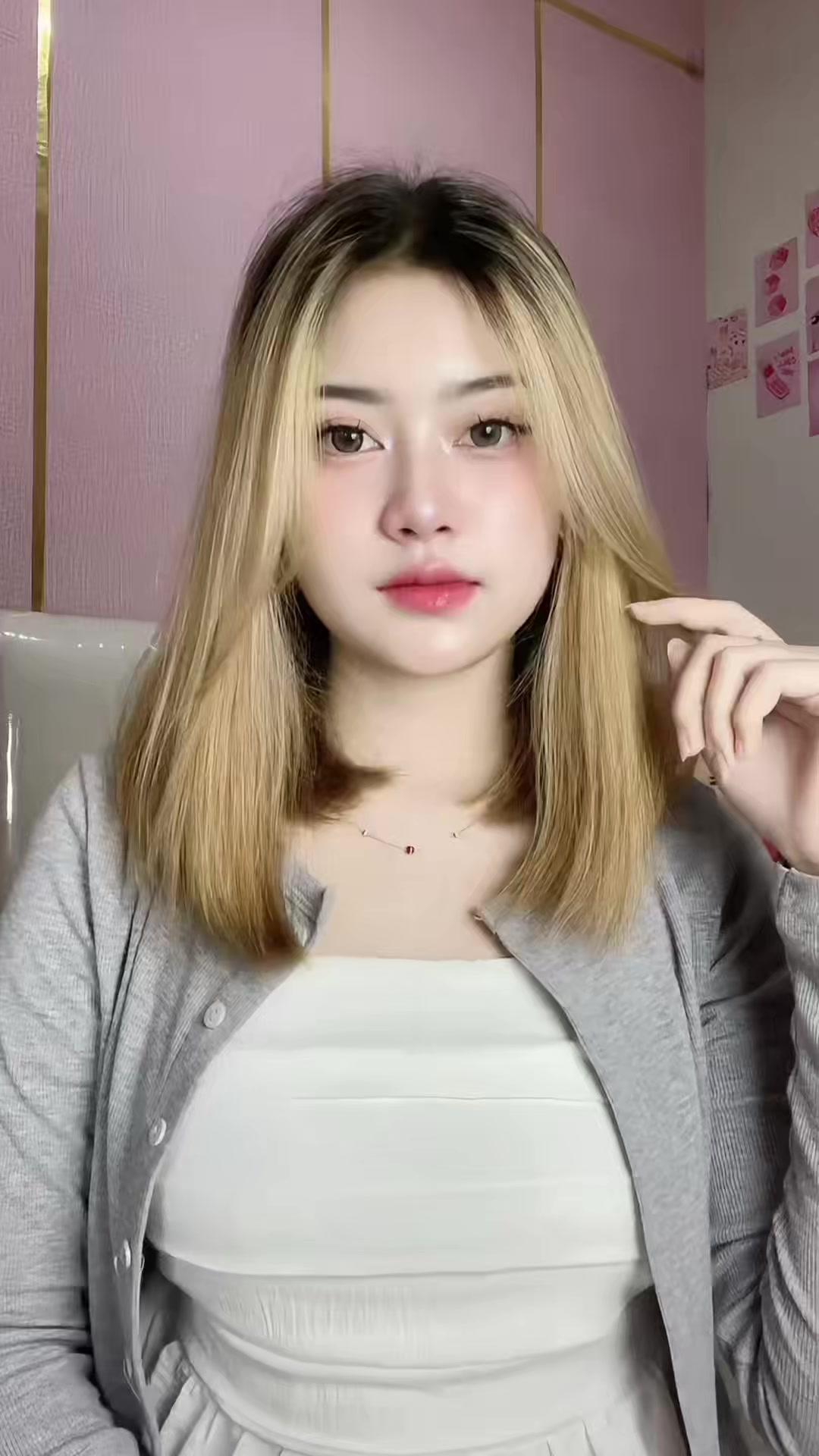 @abeliaa