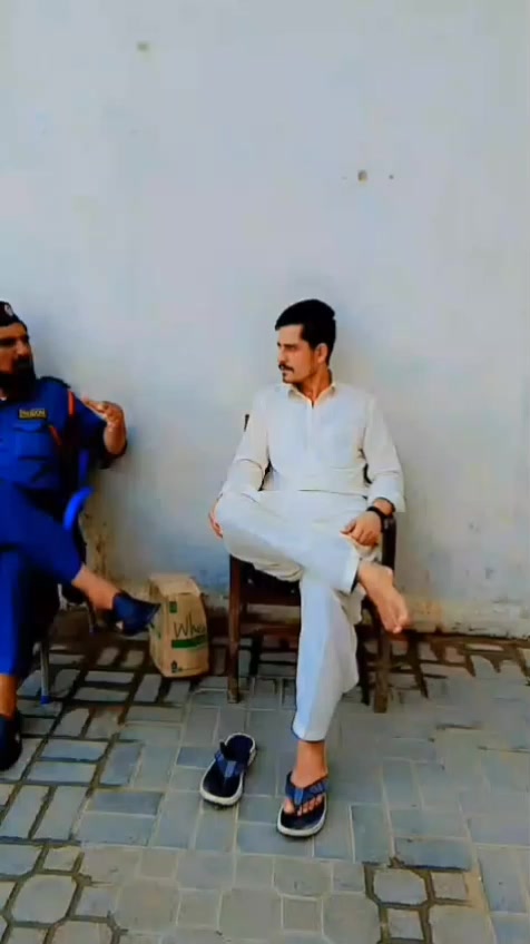@Vicky Bhai