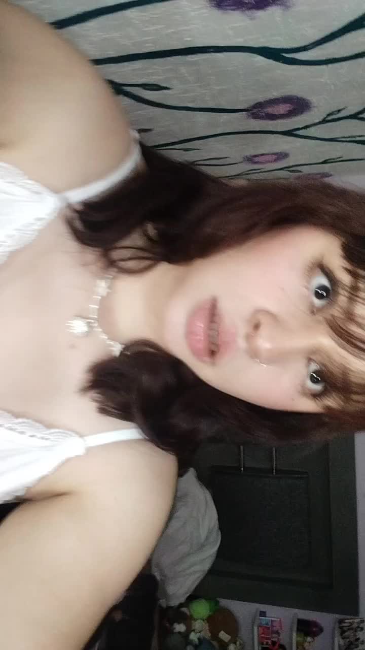 @Vickiss✮⋆˙