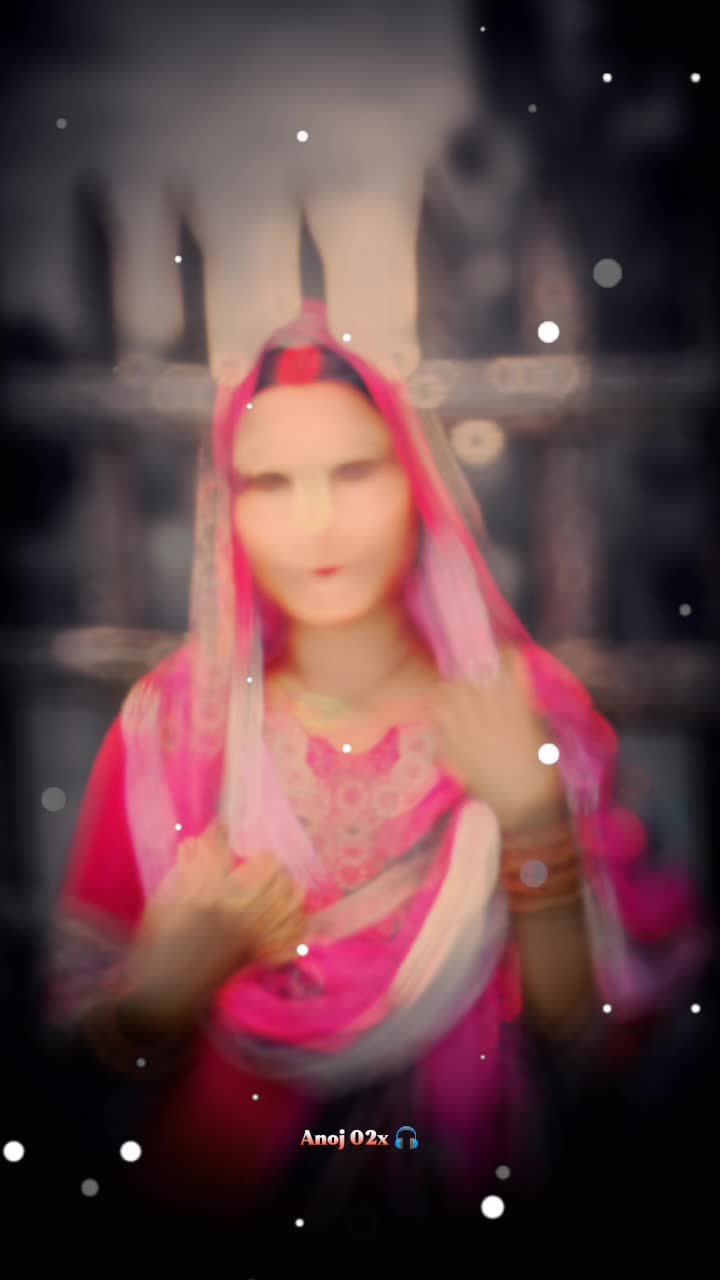 @🦋🌍*Unique_Queen_👑🎀