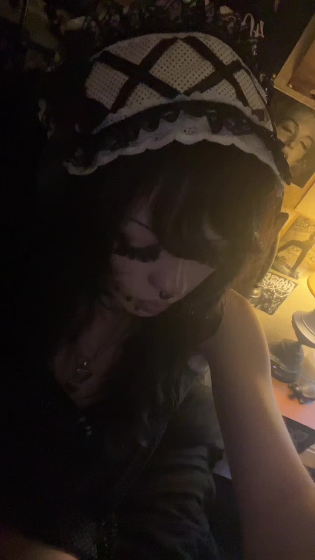 @(*´﹃`)