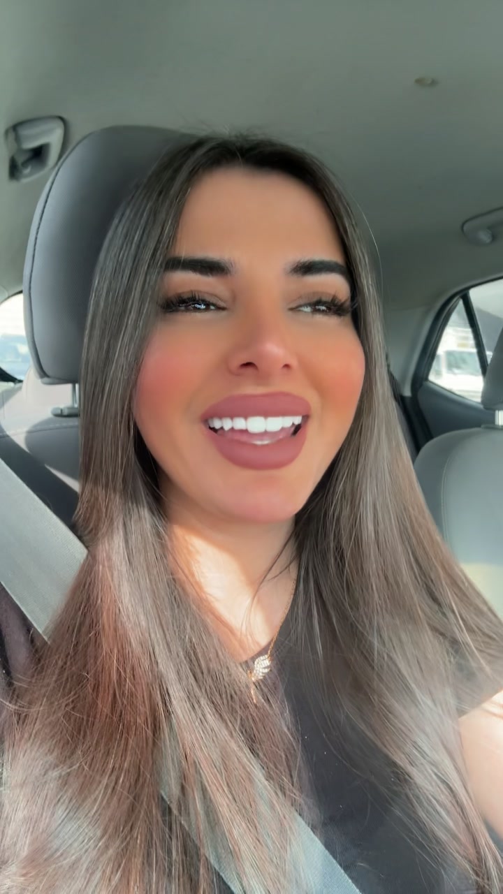@LOLY💙