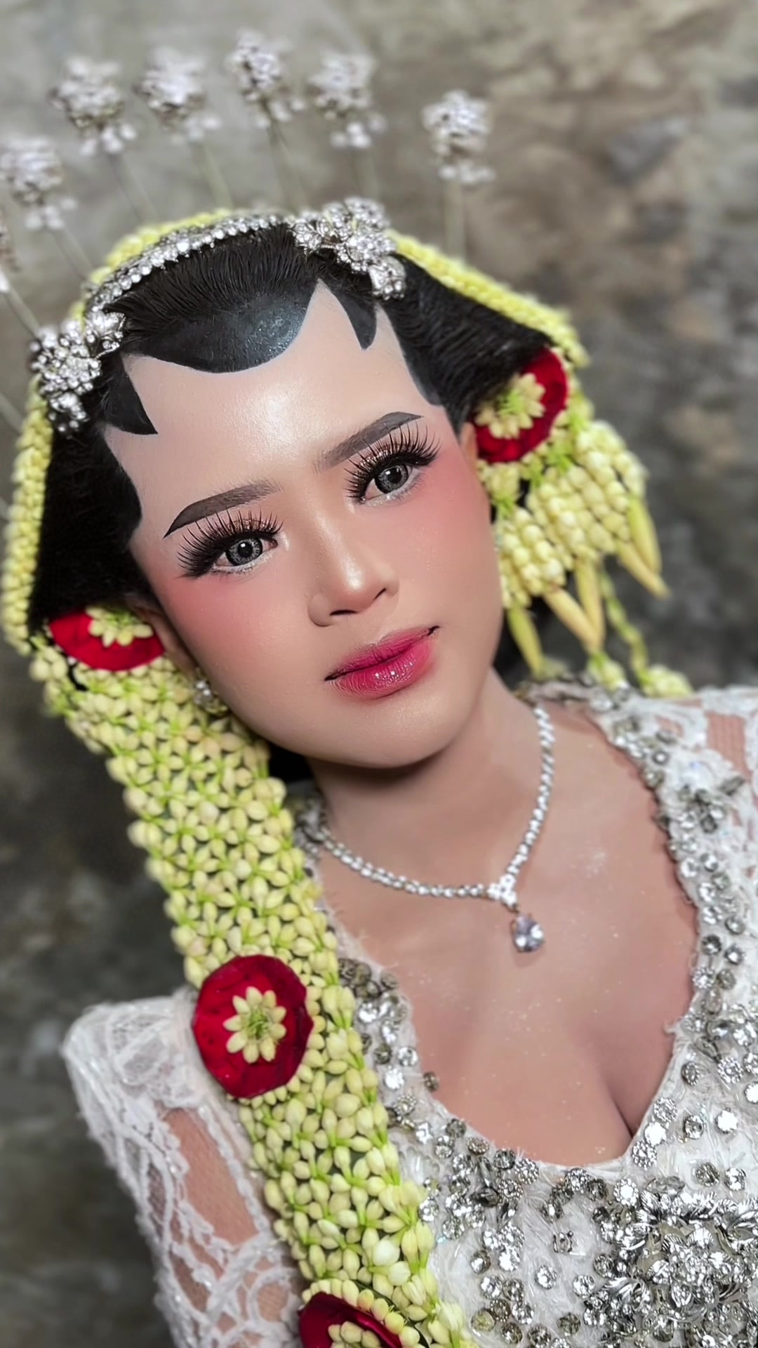@sundari_makeupwedding