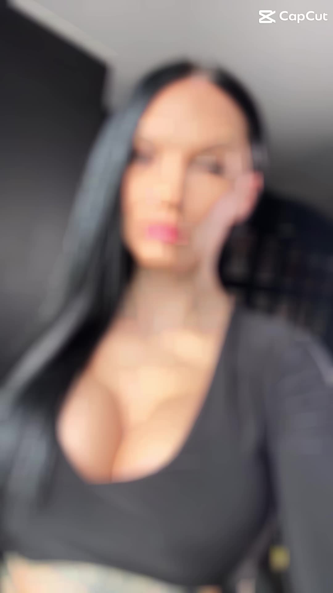 @beephillips__