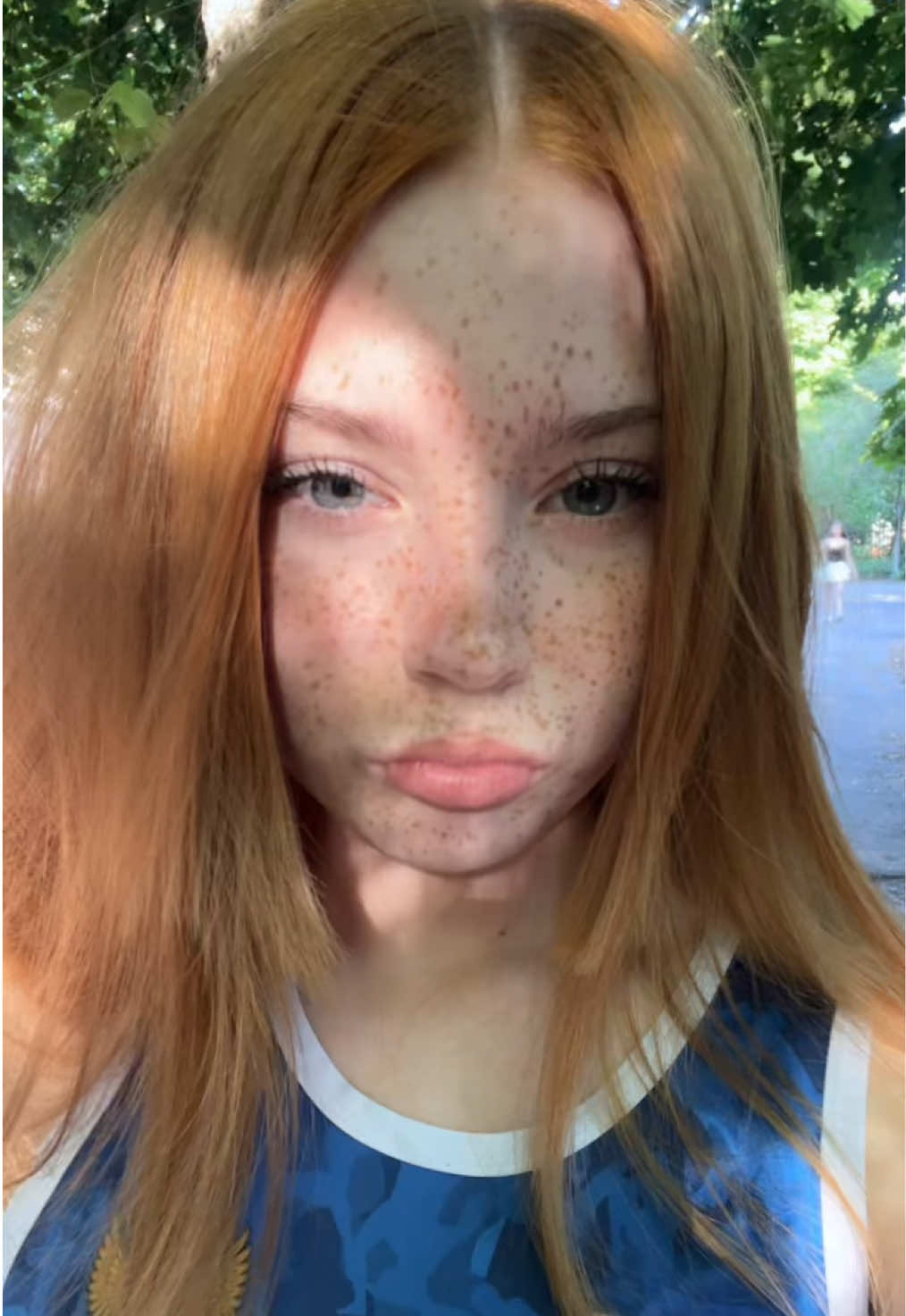 @Alice Sparkly🗡️
