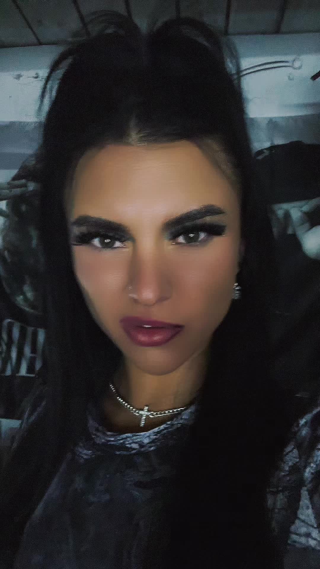 @Meesh🕷️💋🎱🍒
