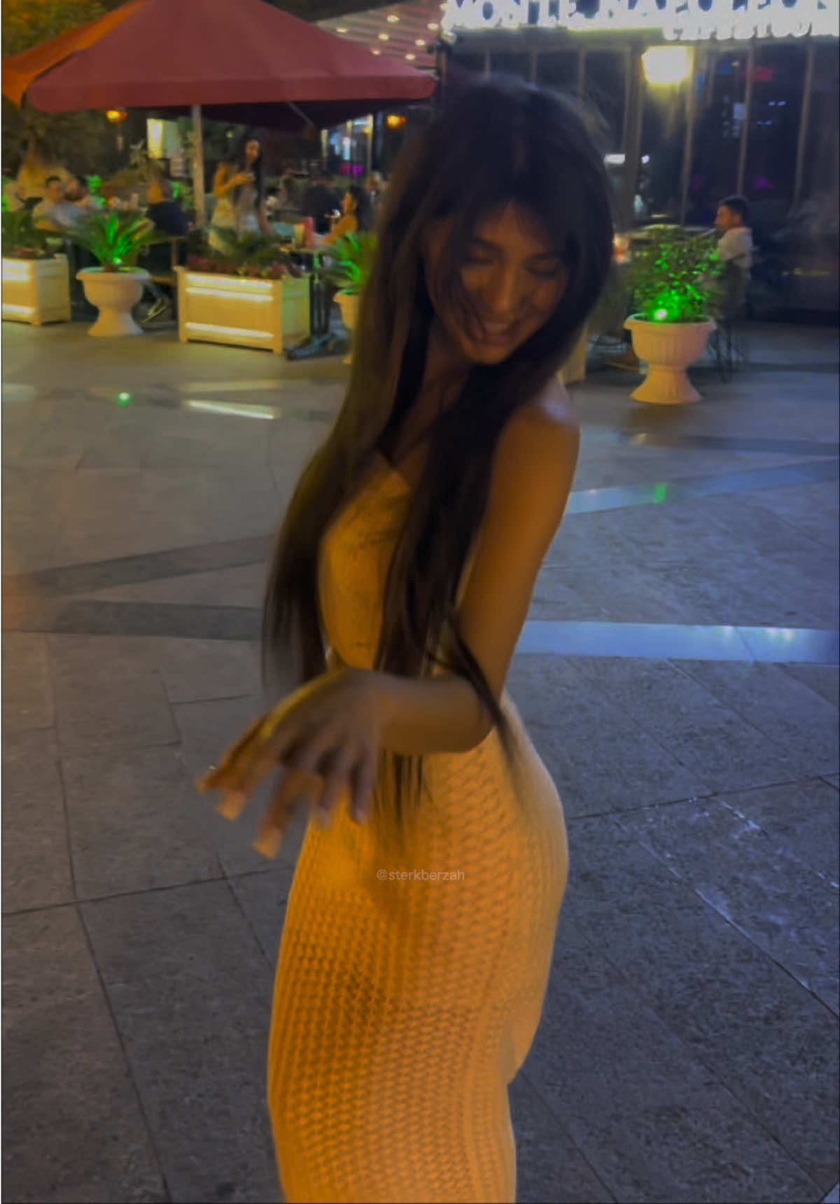 @𝑹&ouml;𝒚𝒂🇦🇿🇺🇸