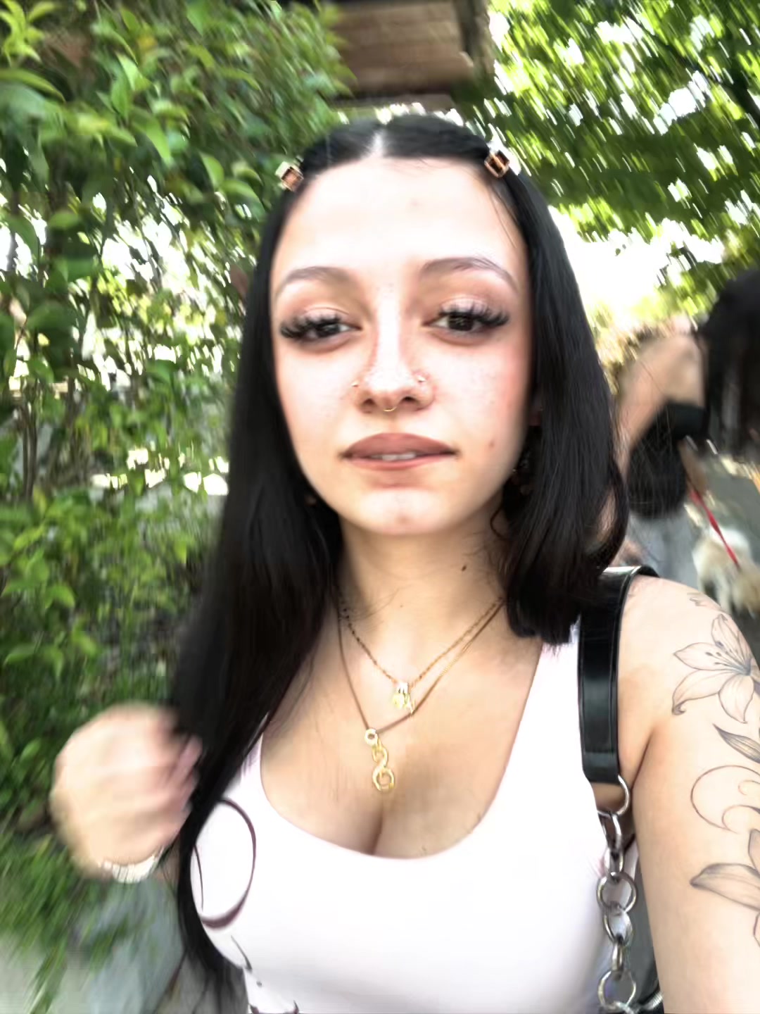 @𝟏𝟕