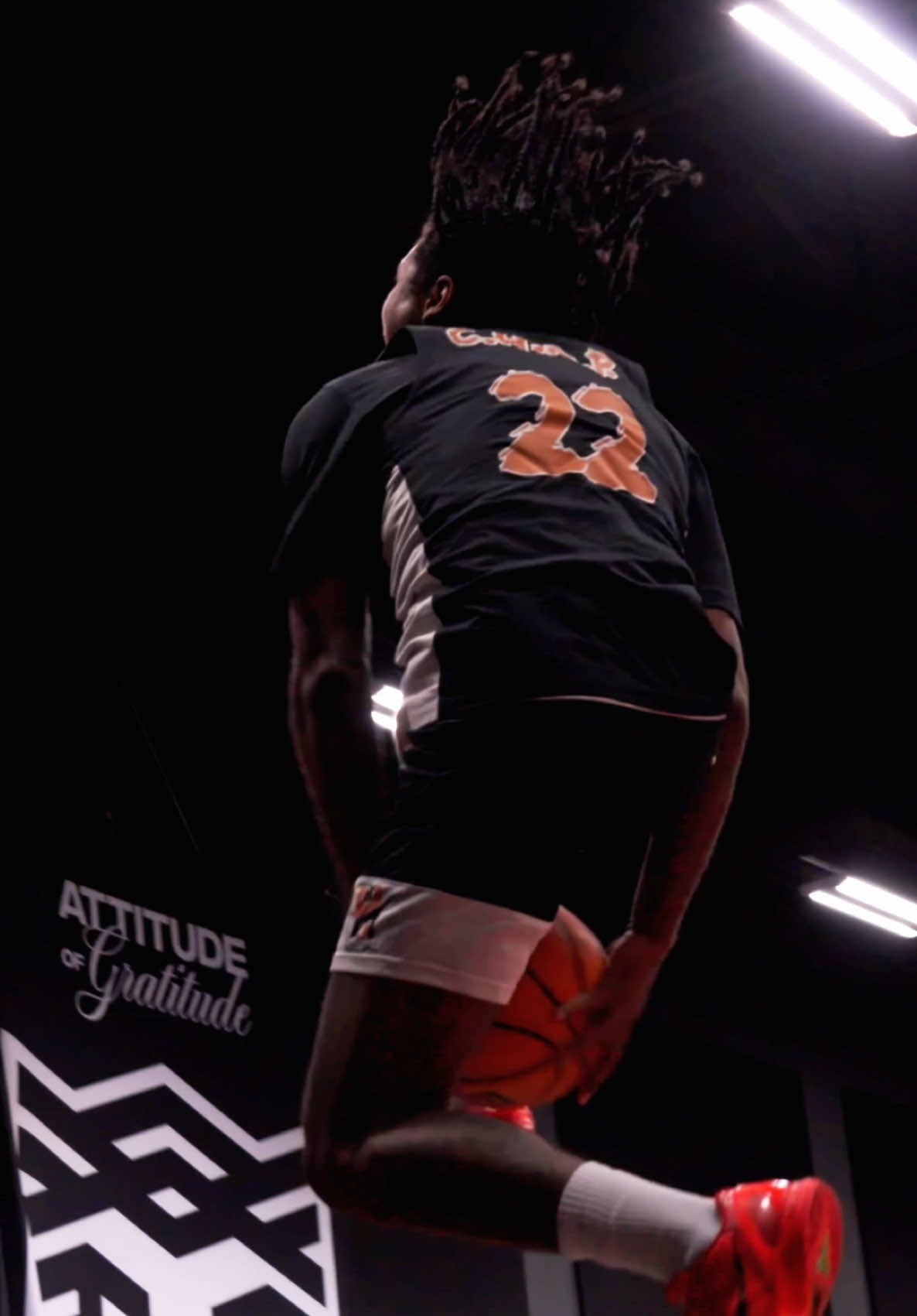@Hesi Hoops