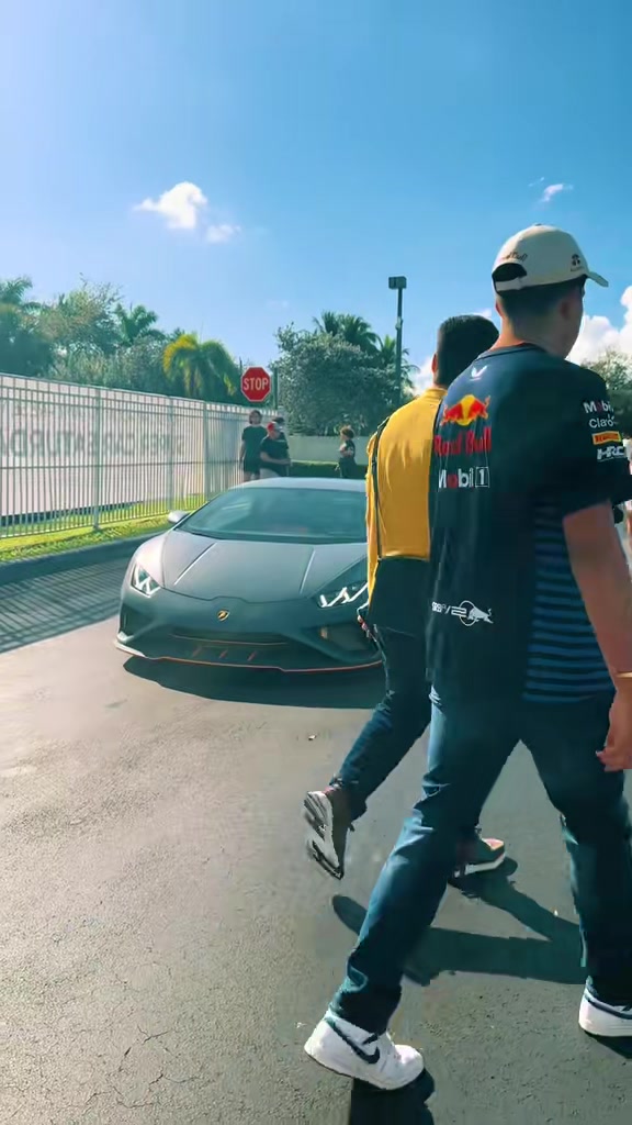 @1takecars