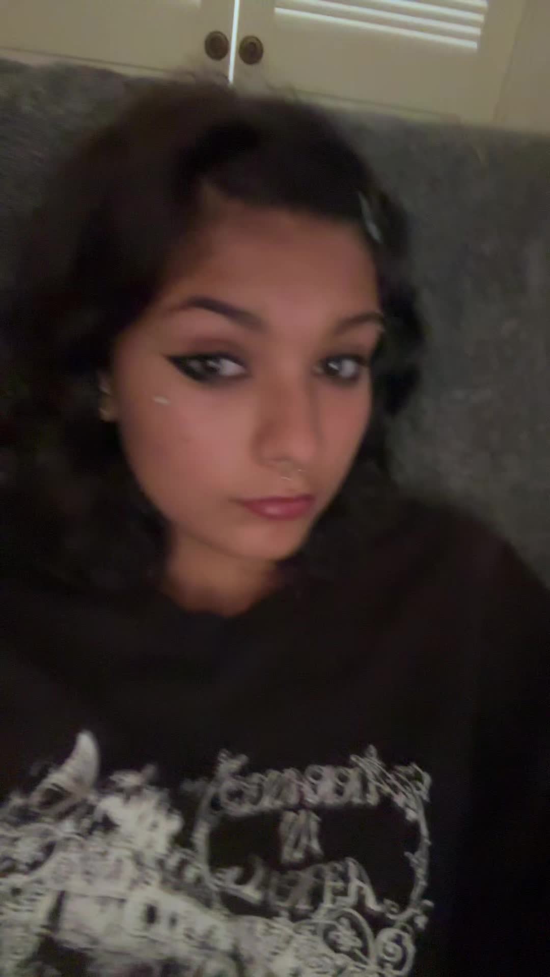 @Meow😈