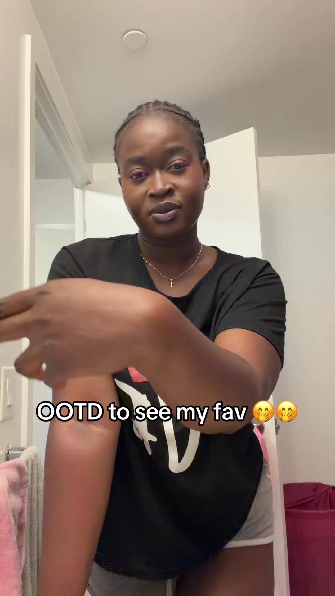@Ayoereview