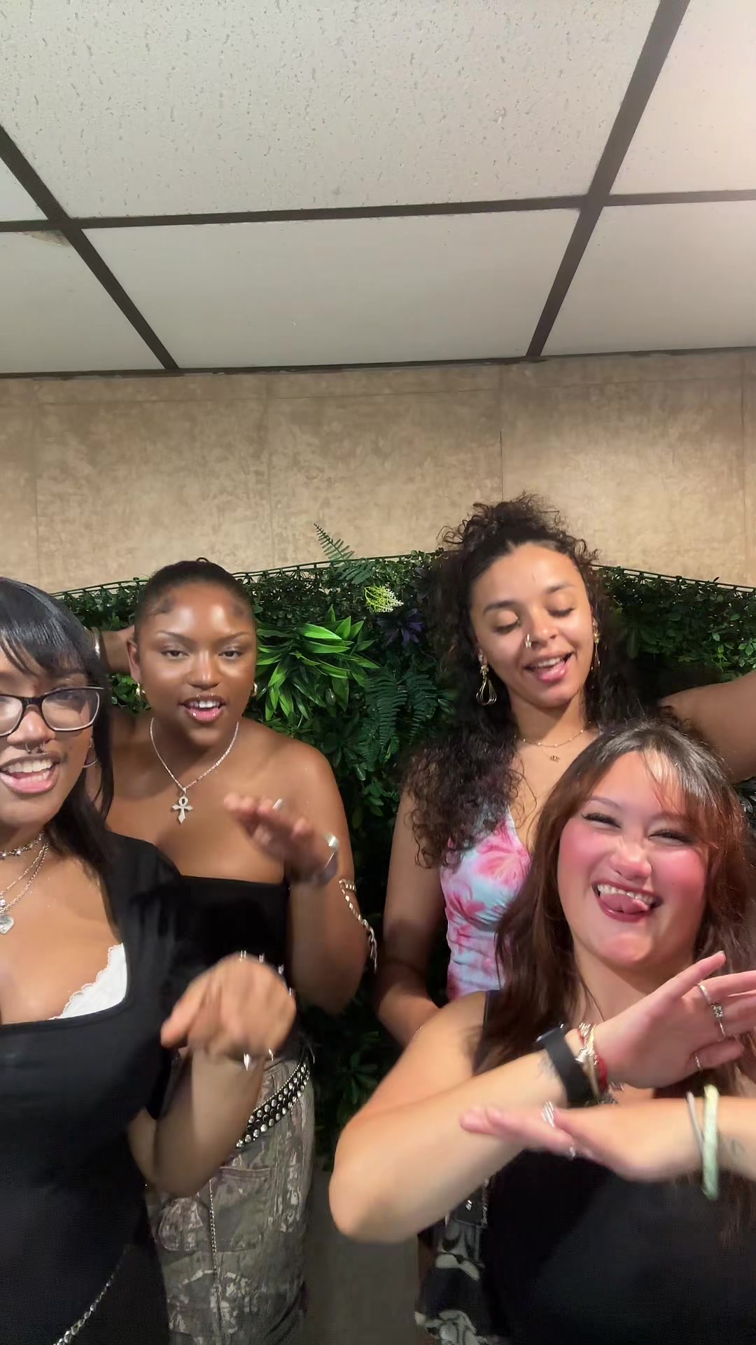 @Michaela⁷