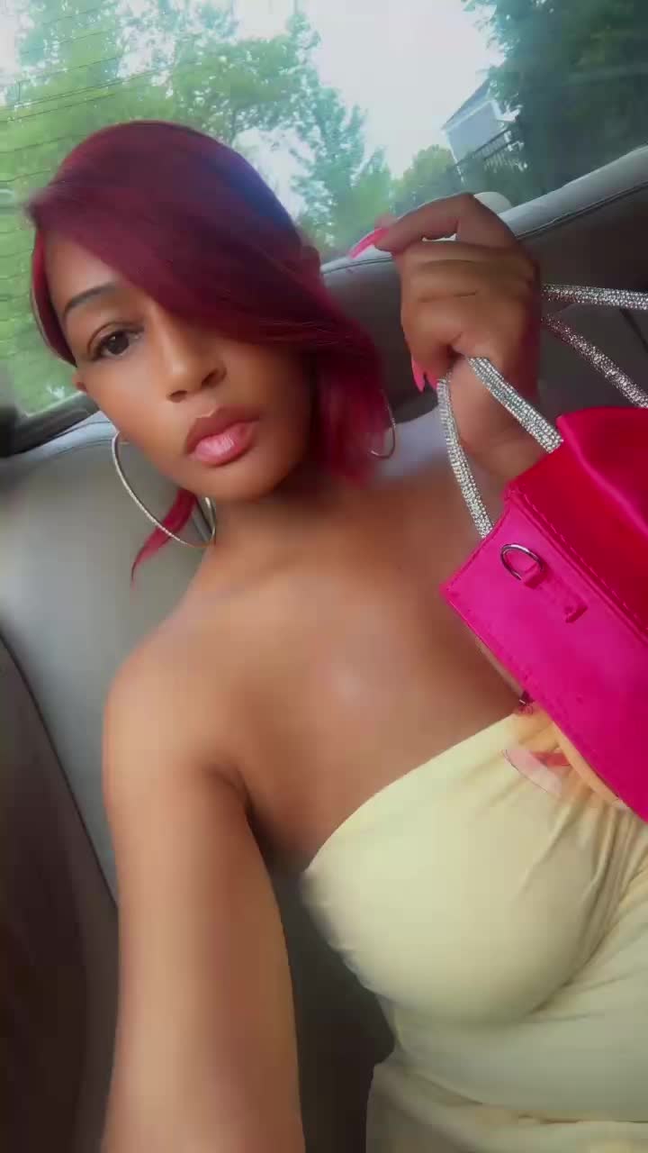@Baddy_BoutDatBusine$$🌈🌈♎️