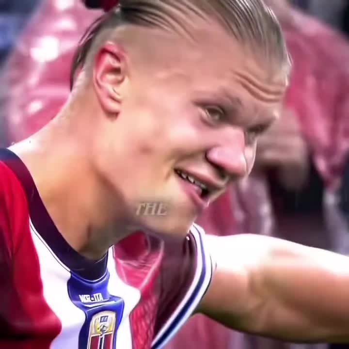 @Kevin12🇸🇻⚽️