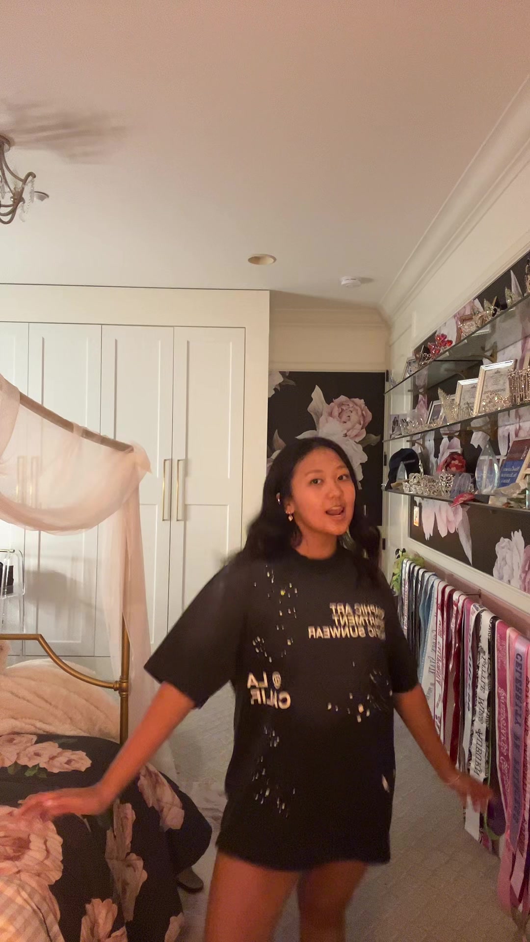 @Iyana