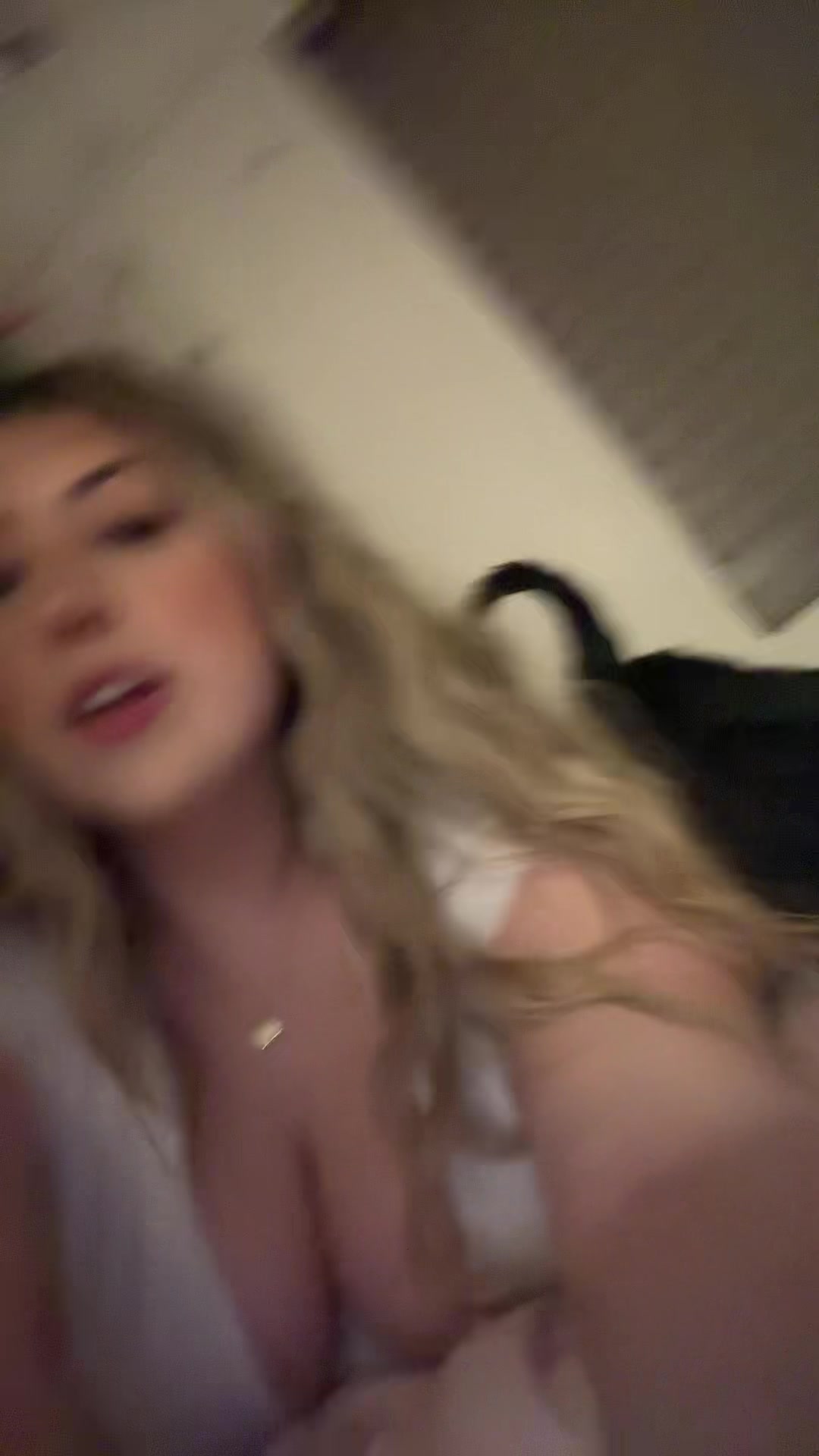@🧁