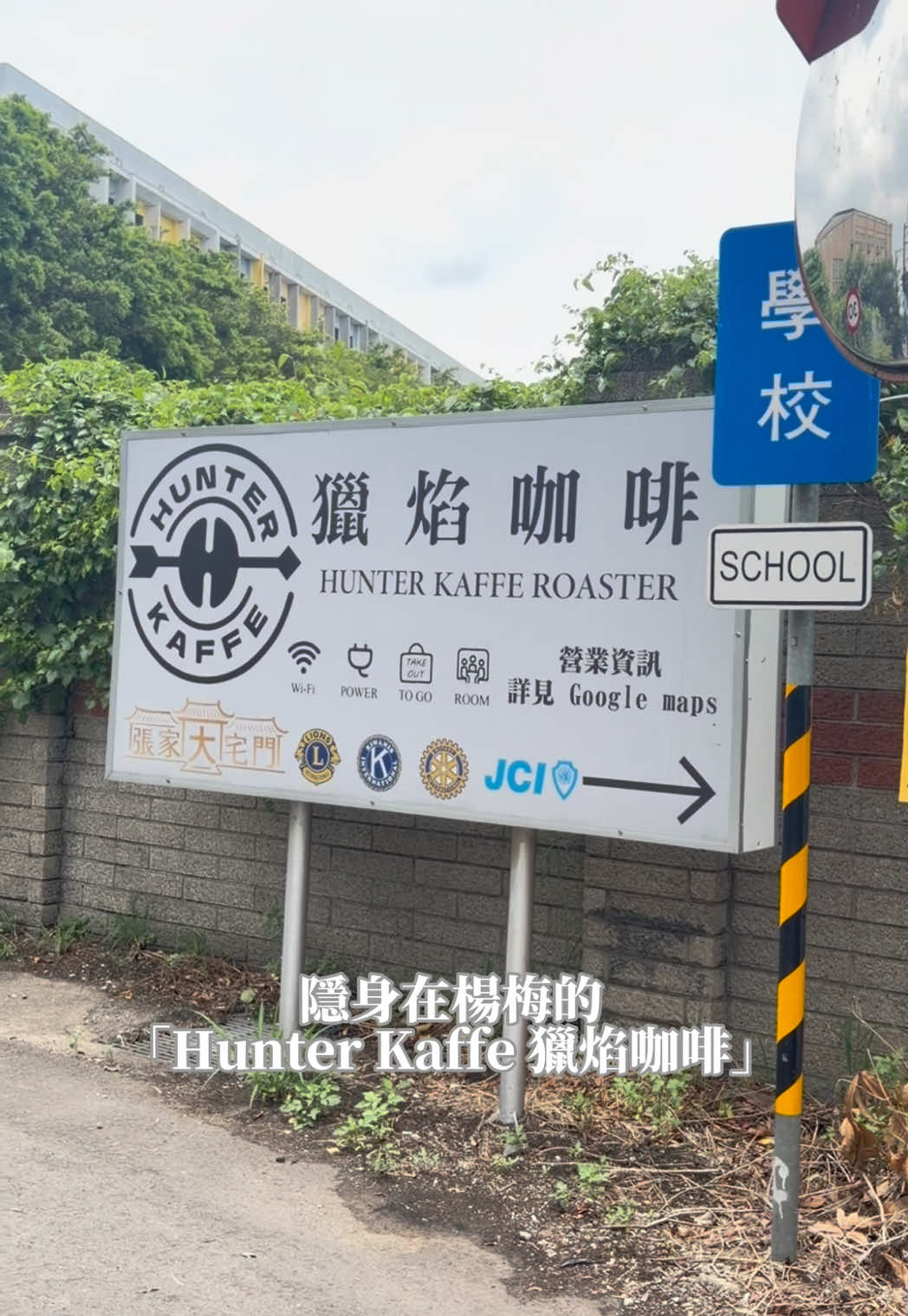 @𝙇𝙤𝙪𝙞𝙨 陸弈斯