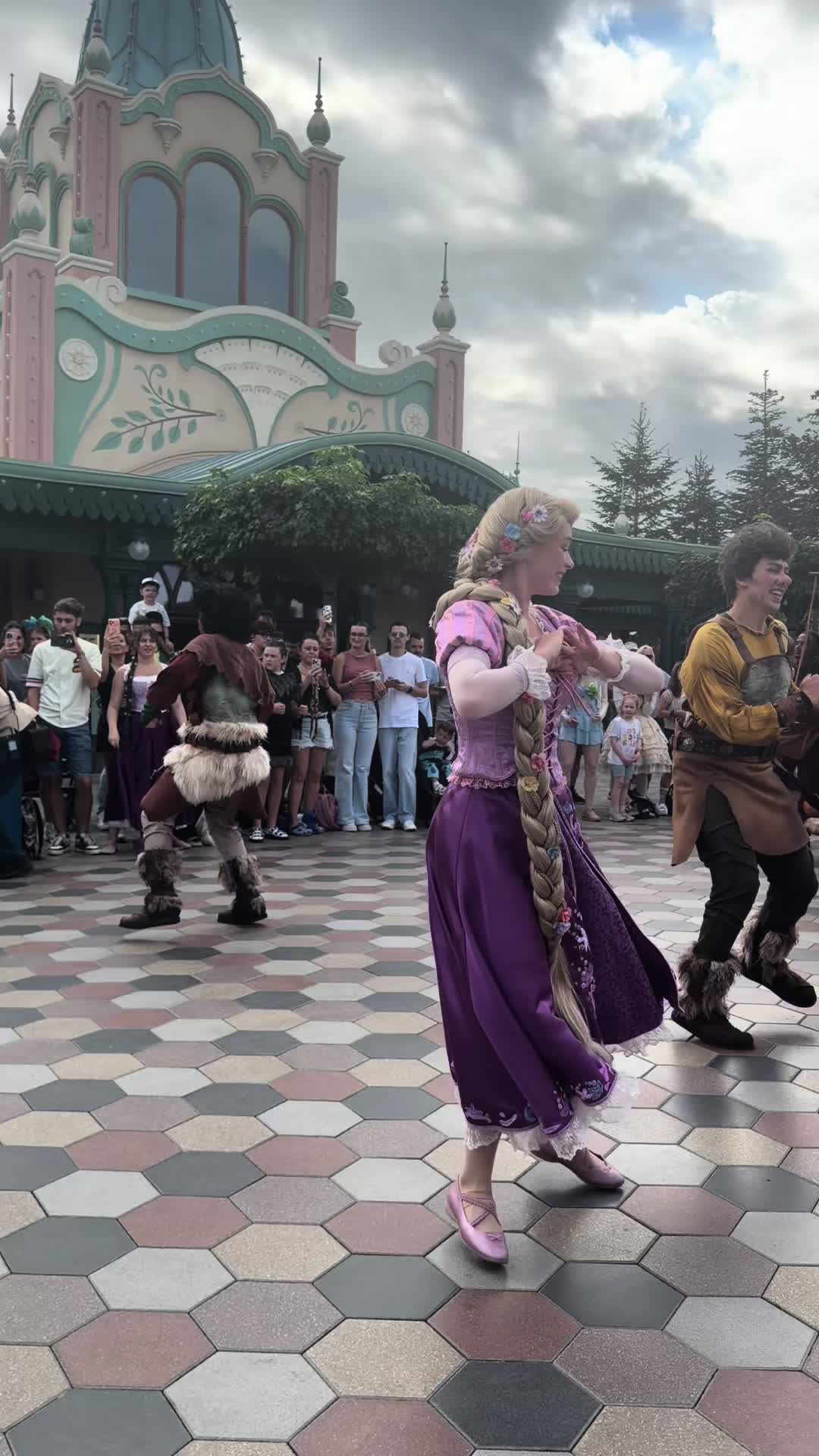 @jade_disneygirl