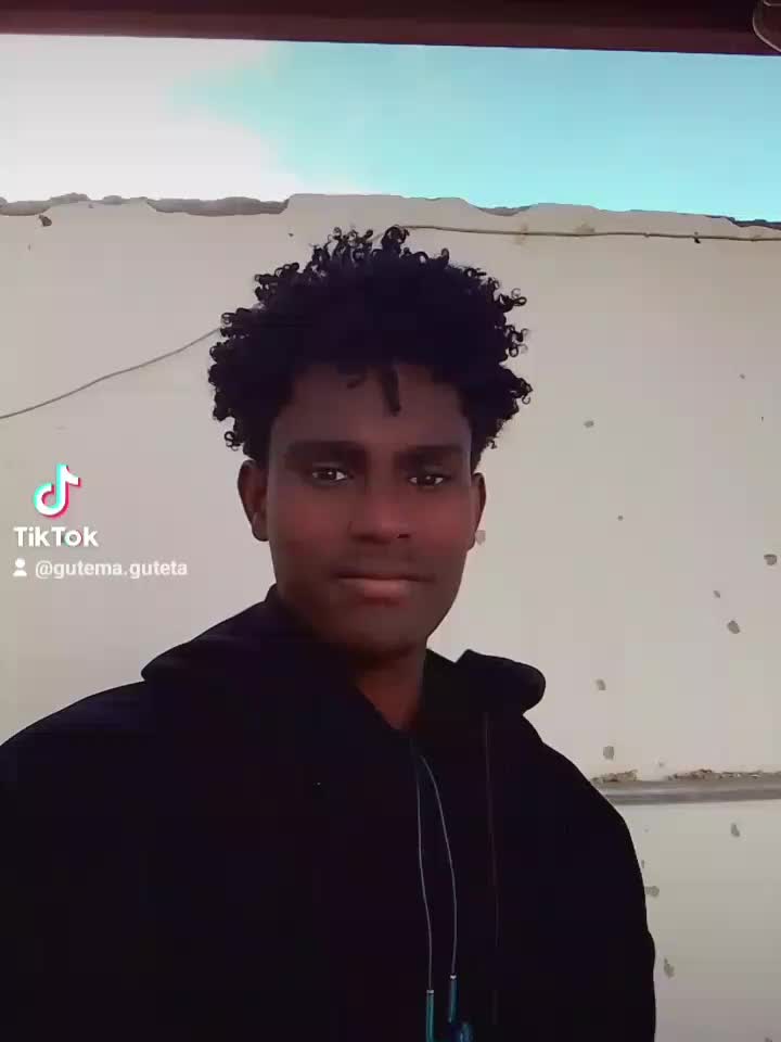 @user5502309505125