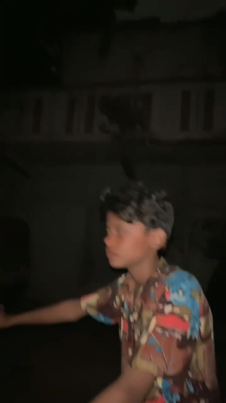 @ESHAN 🪐🥰🤙🏼
