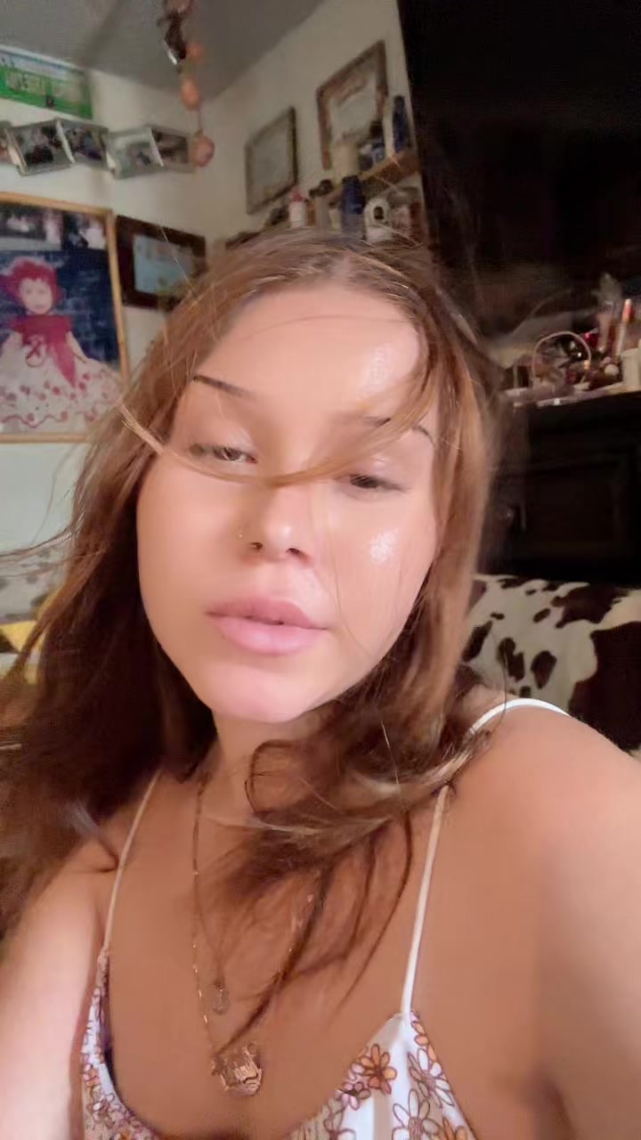 @deadrosesccry