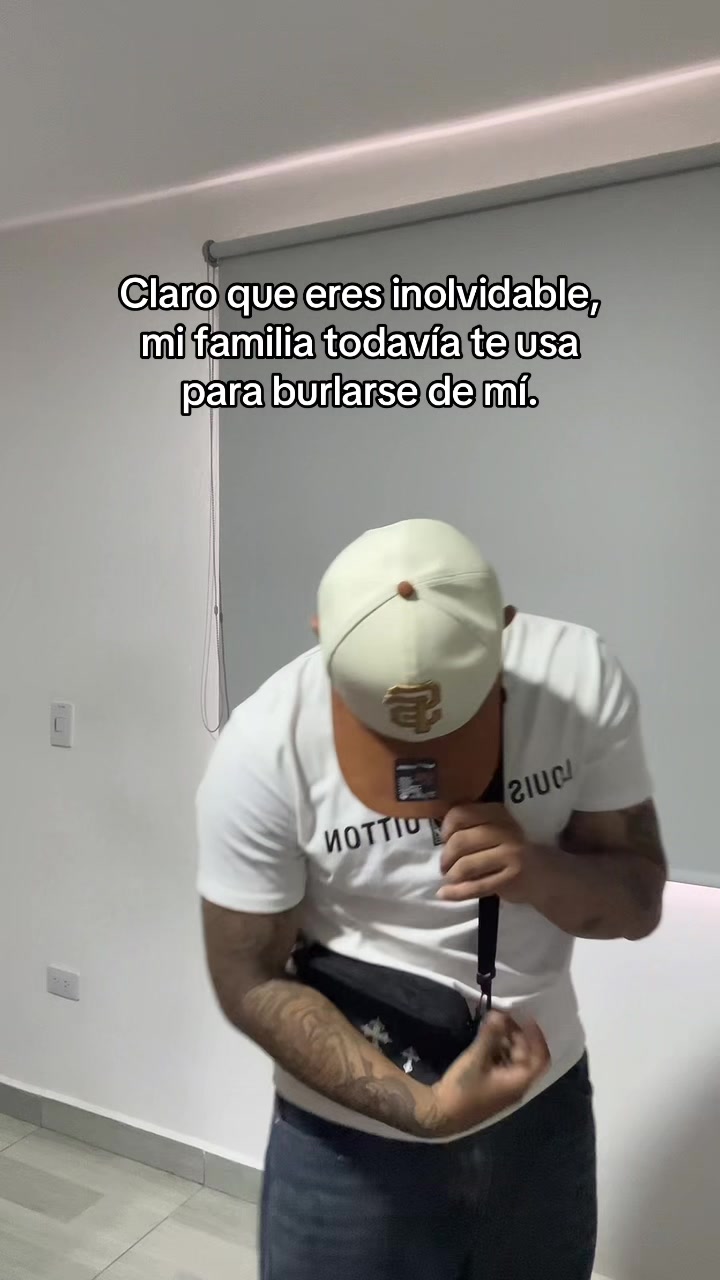 @ROBERTINO&bull;👻