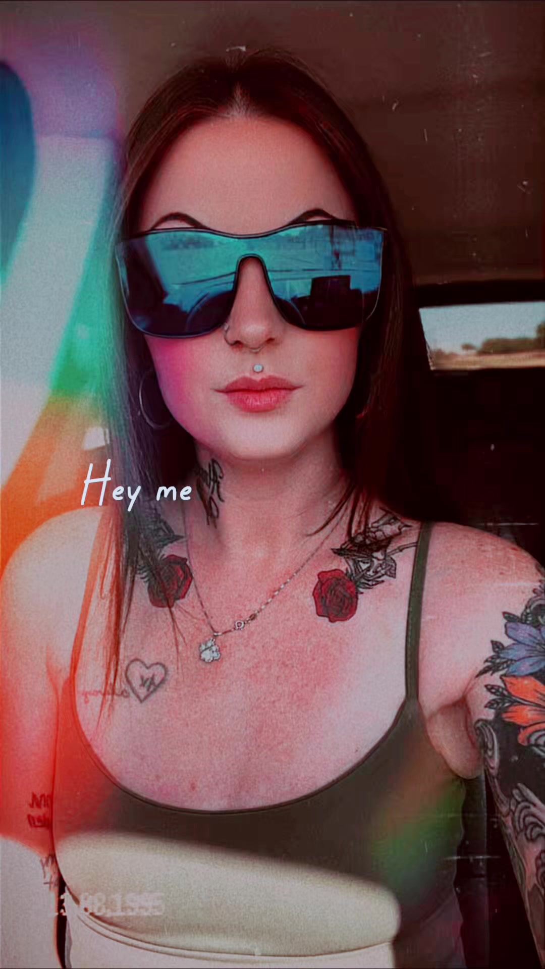 @✨T✨
