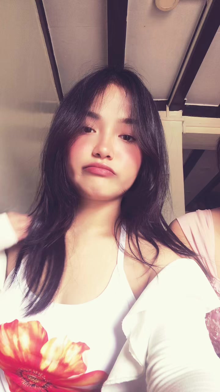 @Ariana🫶