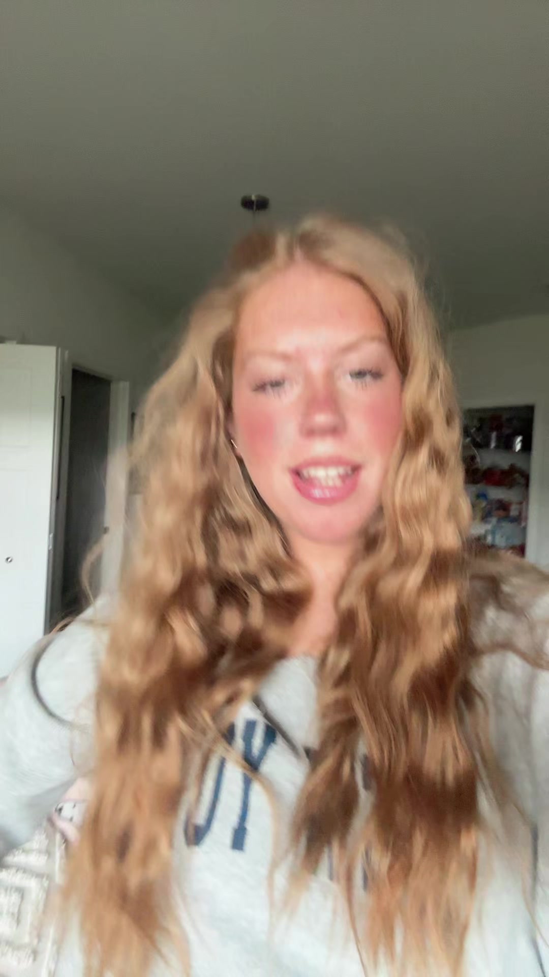 @elena