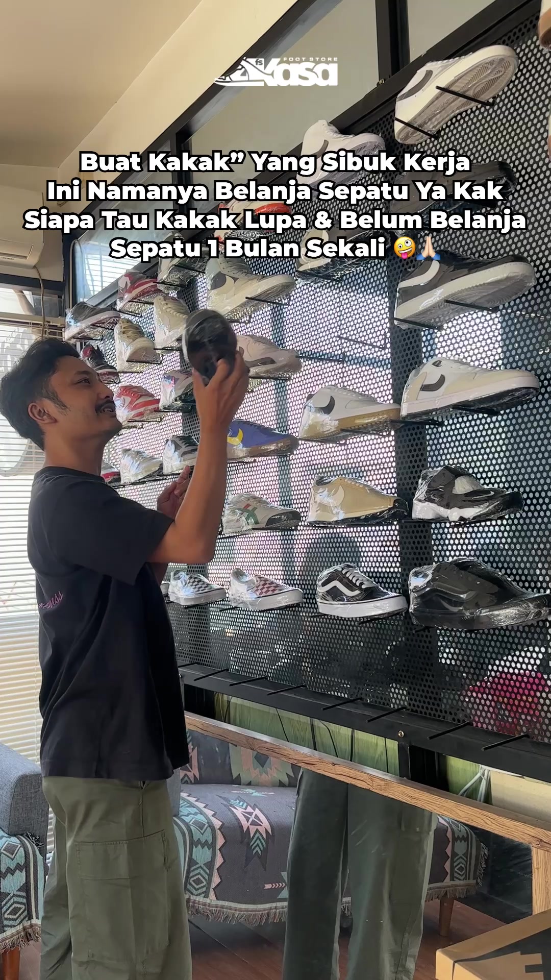 @AKASAFOOTSTORE