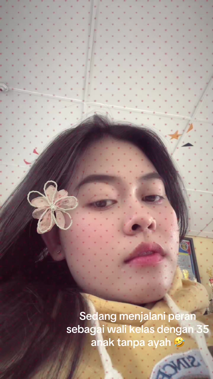 @Ella eriya br Tarigan