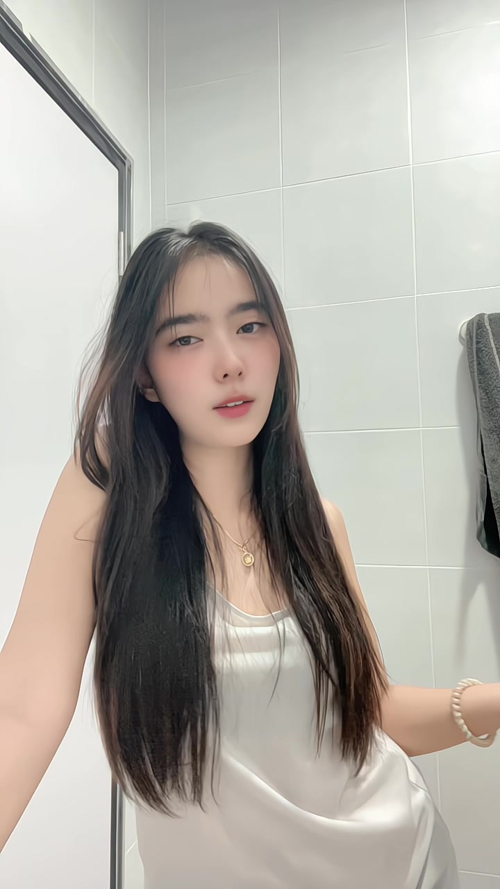 @Fah🌻🤍
