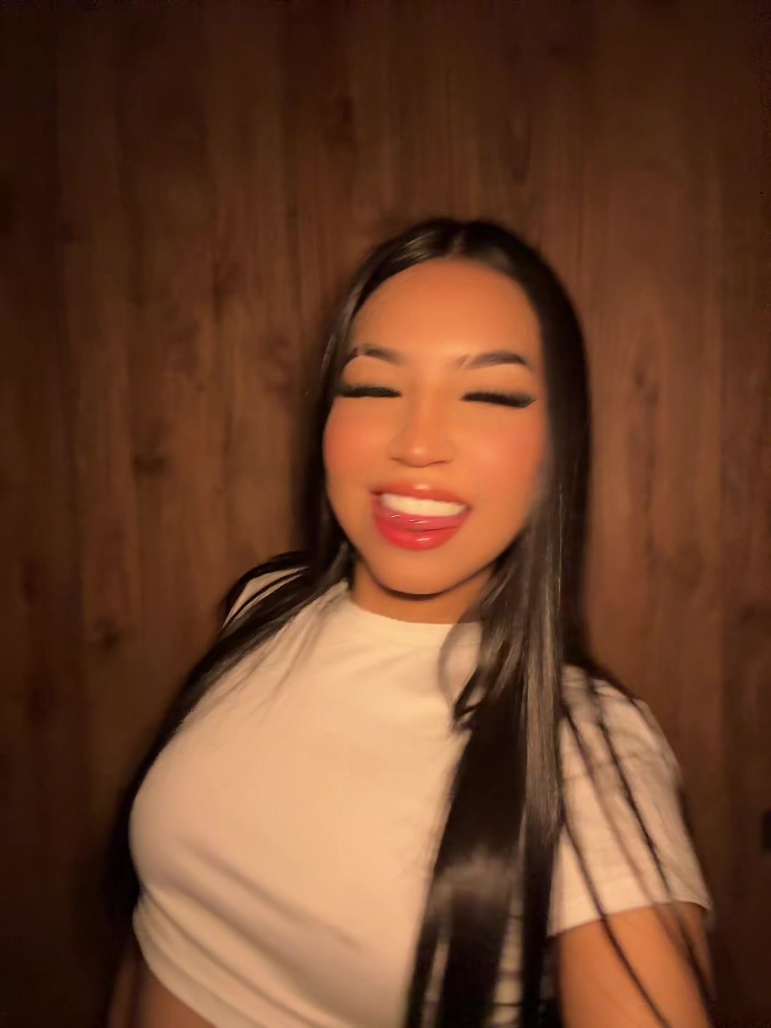 @๐-โ๐ธโ๐๐๐ผ๐ค๐ป๐น