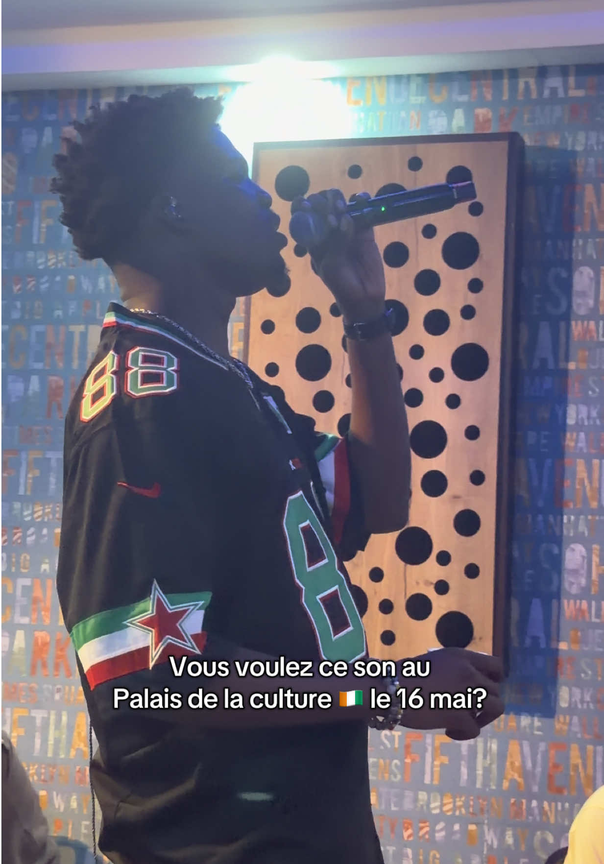 @Axel Merryl
