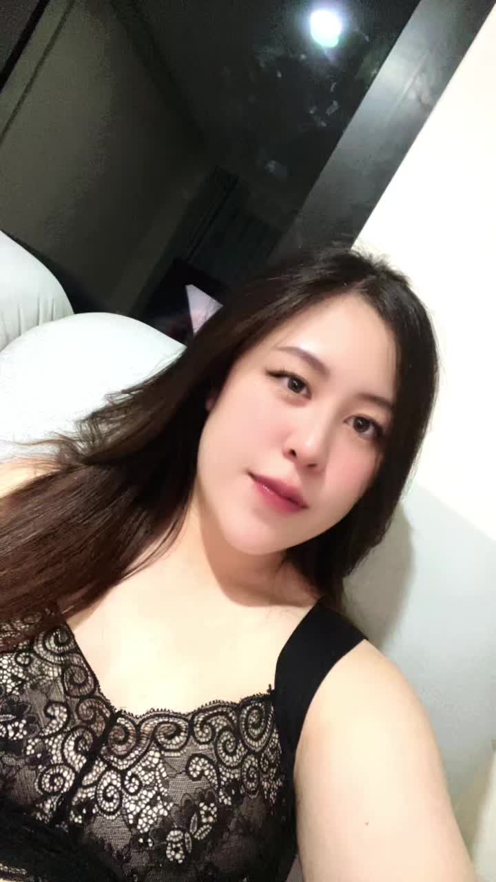 @Teetee 🤎