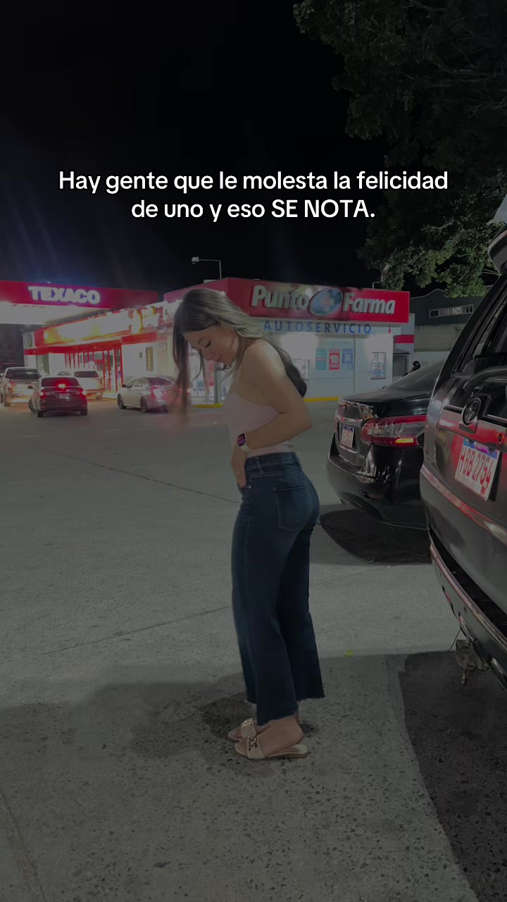 @Mónica Serrano💖