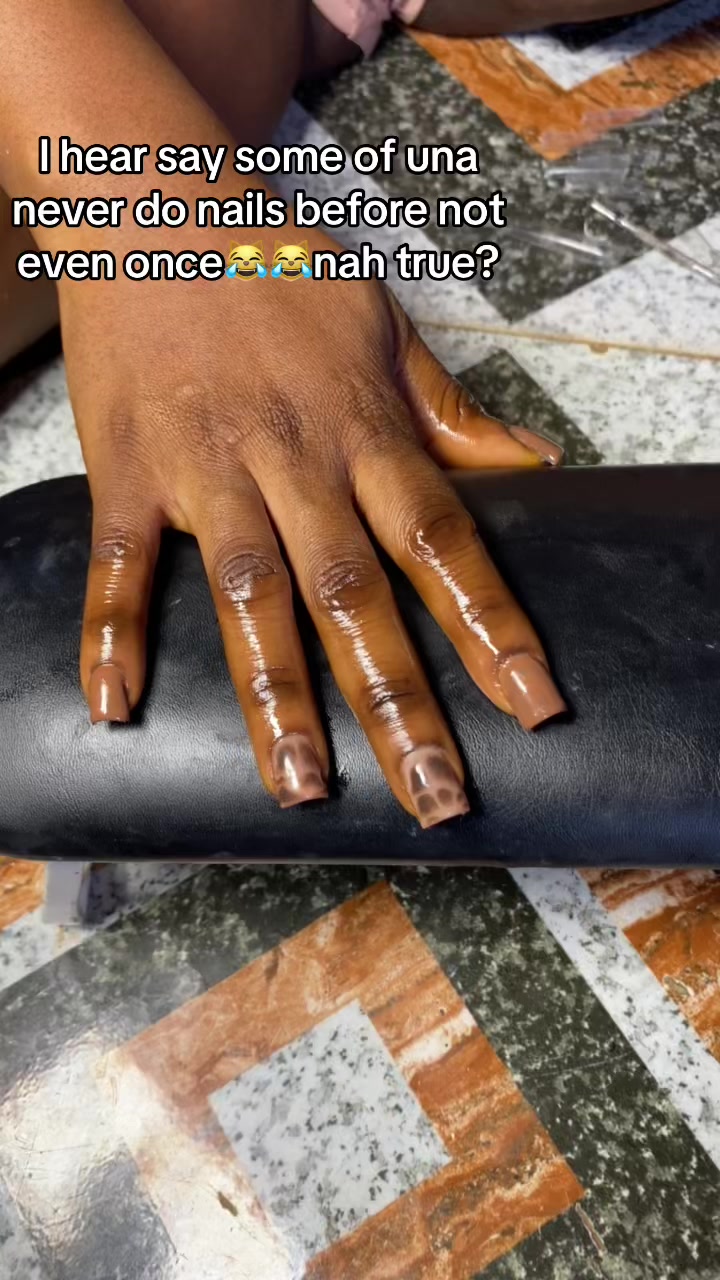@NAIL TECH IN ABIOLA WAY ABATA