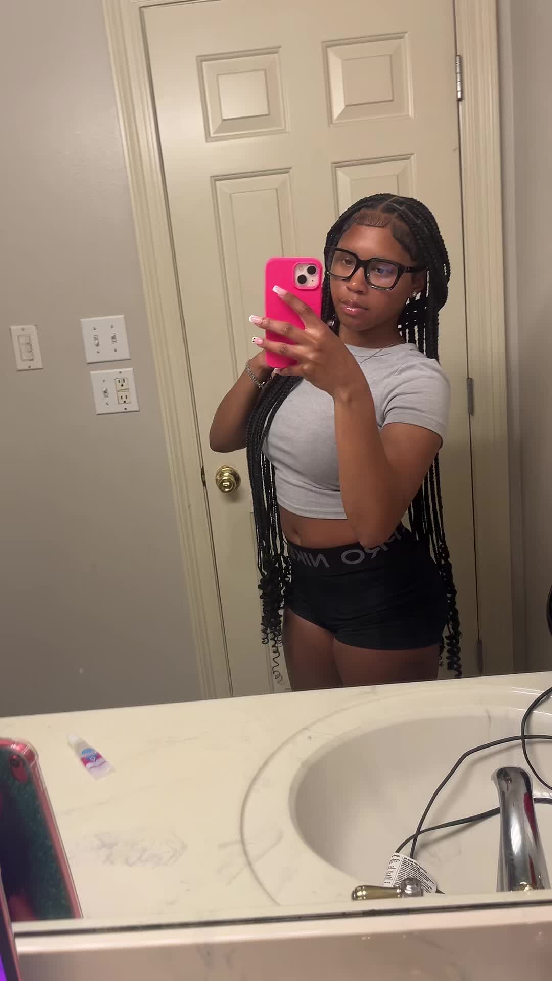 @🐙