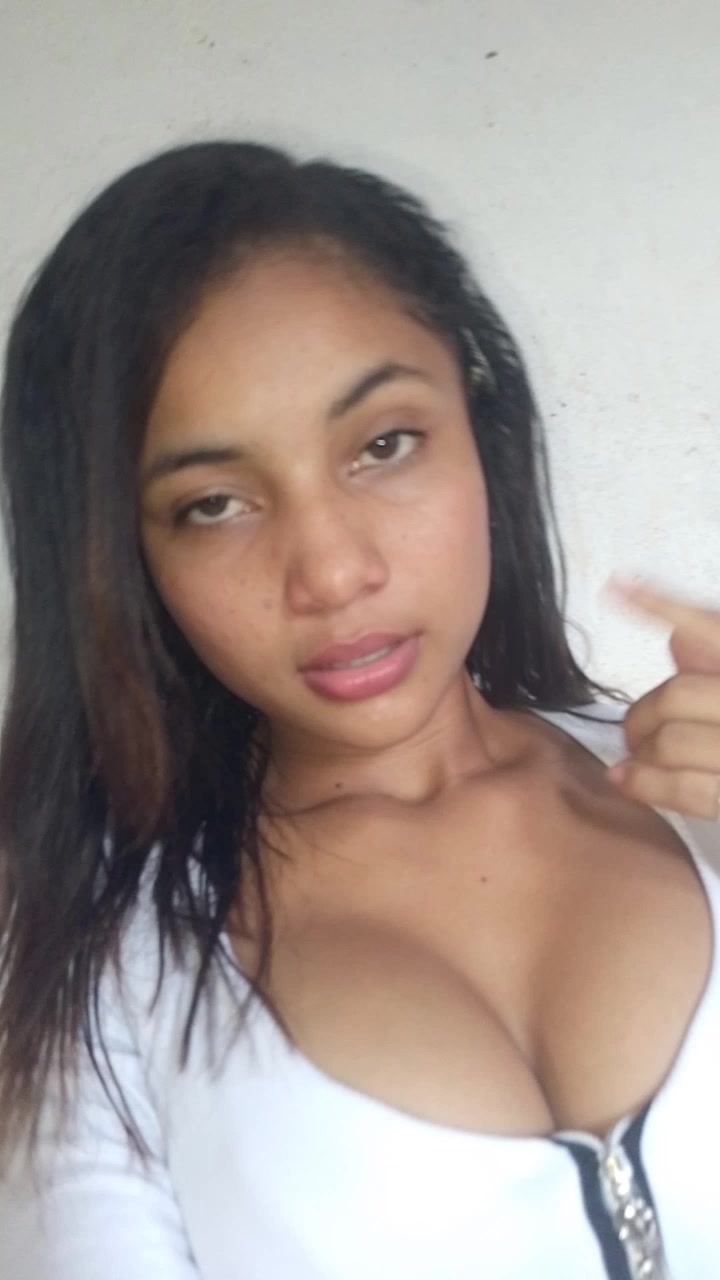 @👑La Peque&ntilde;a👑