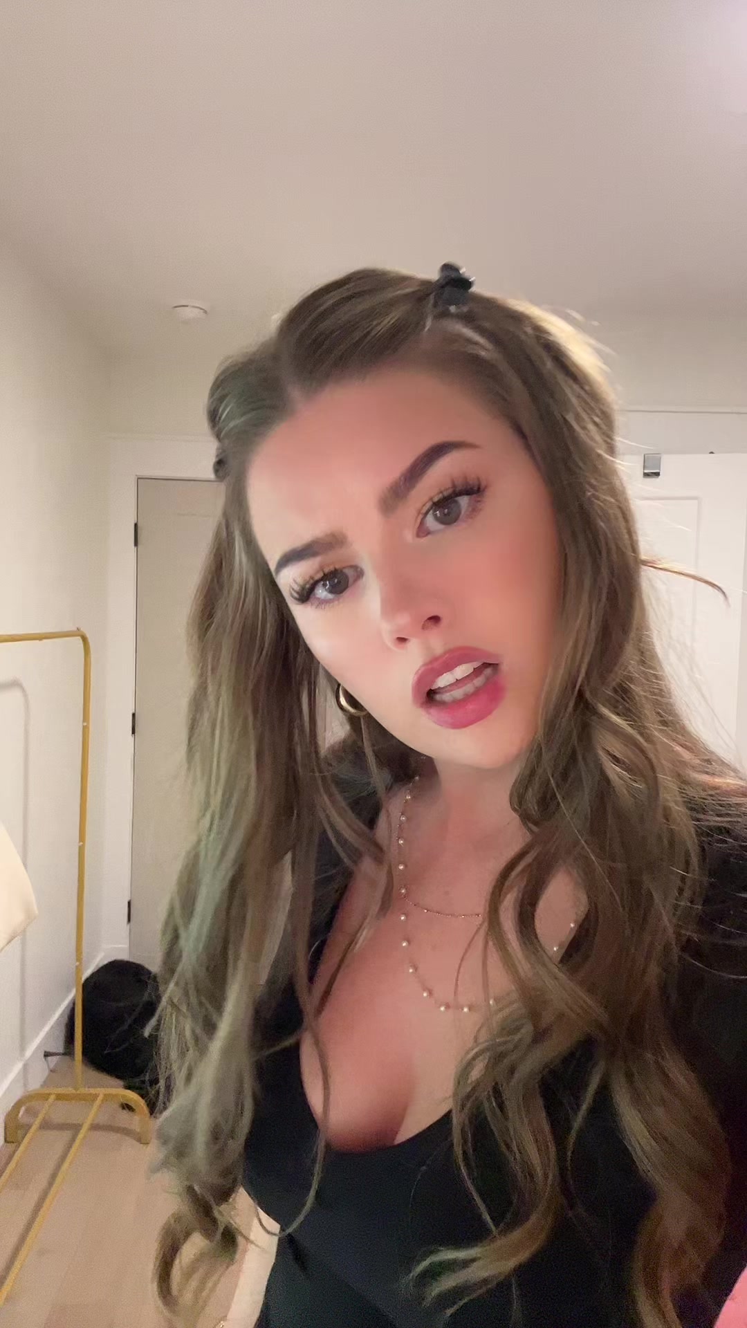 @ashleyardor