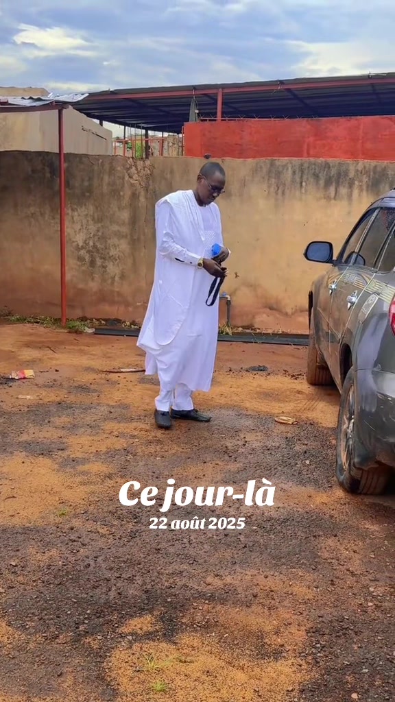 @Com&eacute;die Kalifa 4